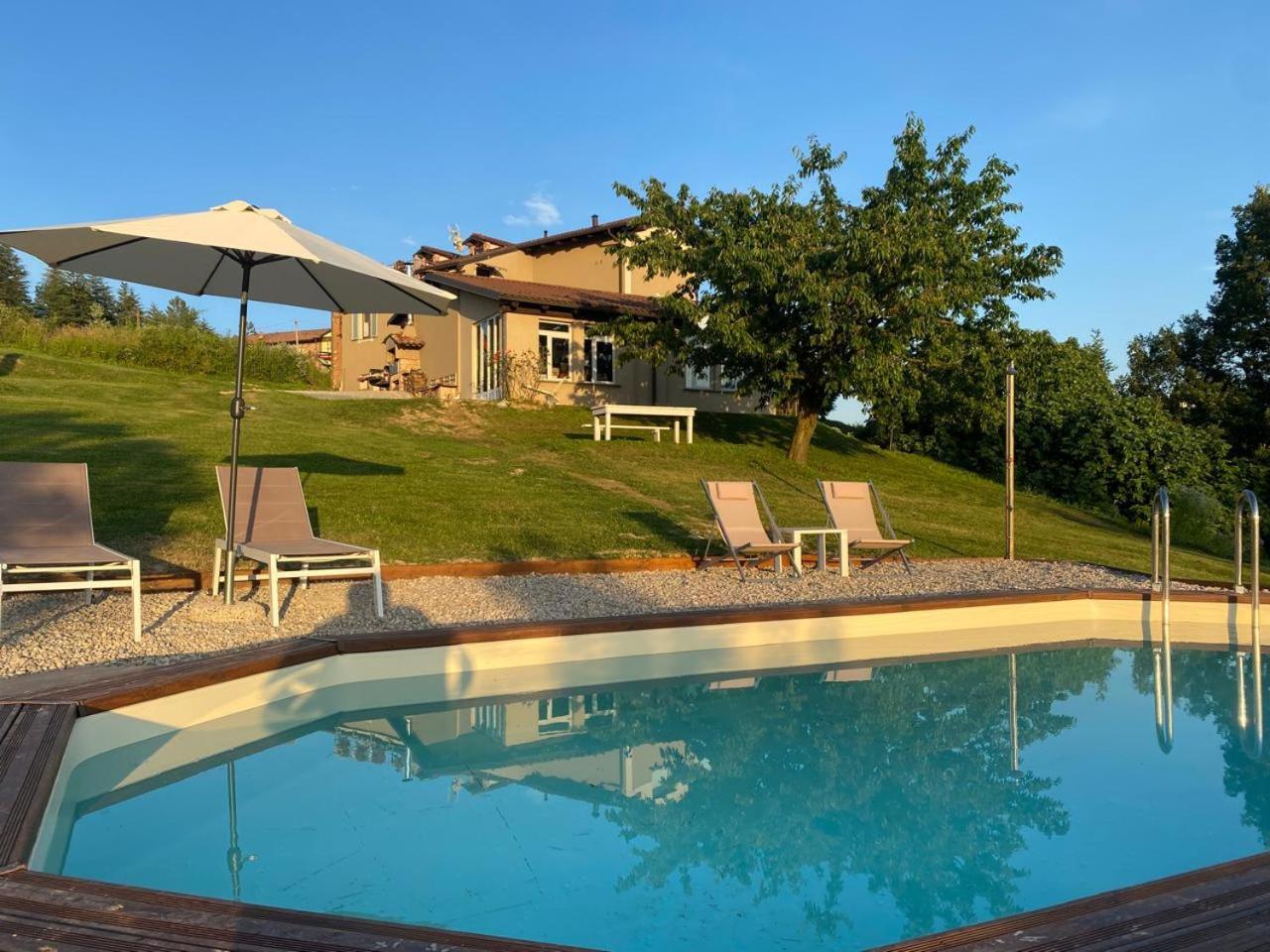 La Casa Di Roby-1 Appartamento La Morra Con Piscina Kültér fotó